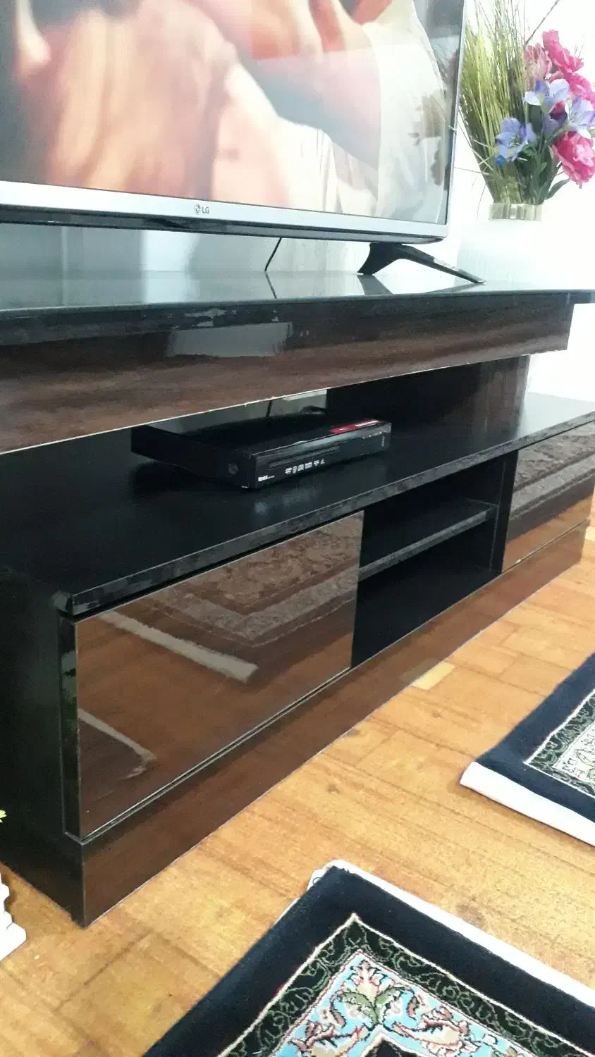 فروش فوری میز تلویزیون|میز تلویزیون|محمدشهر, همایون ویلا|دیوار