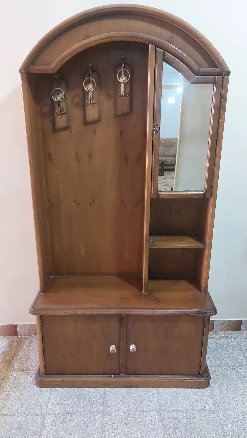 کمد|جاکفشی، کمد، دراور|بهبهان, |دیوار