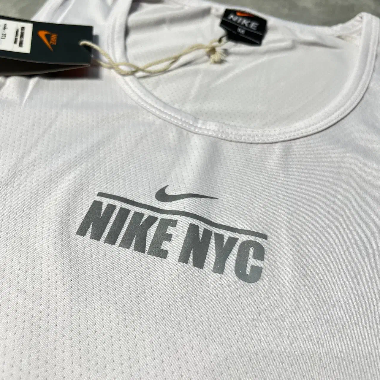 حلقه ای تک نایکی مردانه|لباس|خرم‌آباد, |دیوار