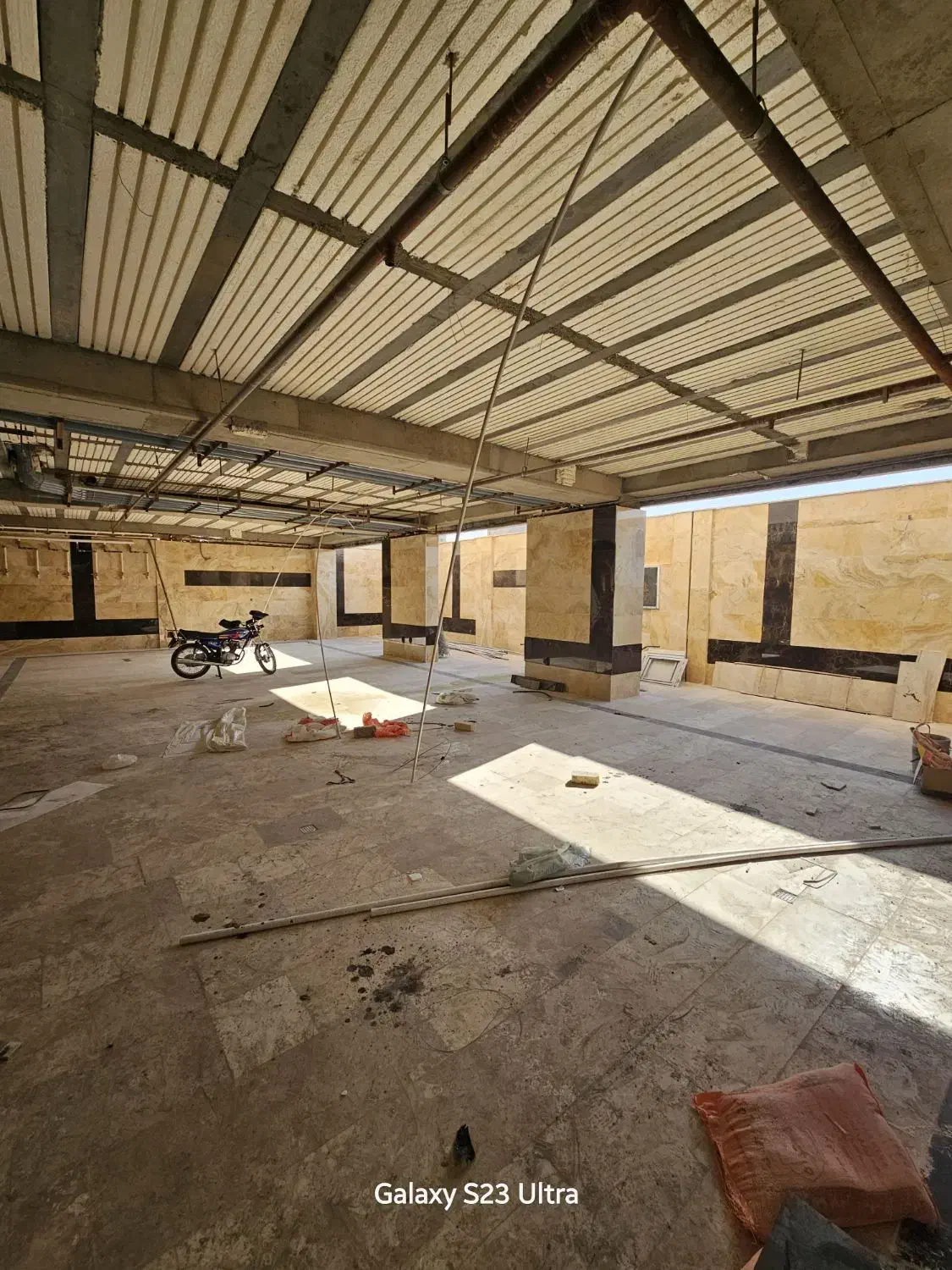 ۱۸۸ متر / سه خواب / تک واحدی/ فوق العاده خوش نقشه|فروش آپارتمان|قم, باغ کرباسی|دیوار