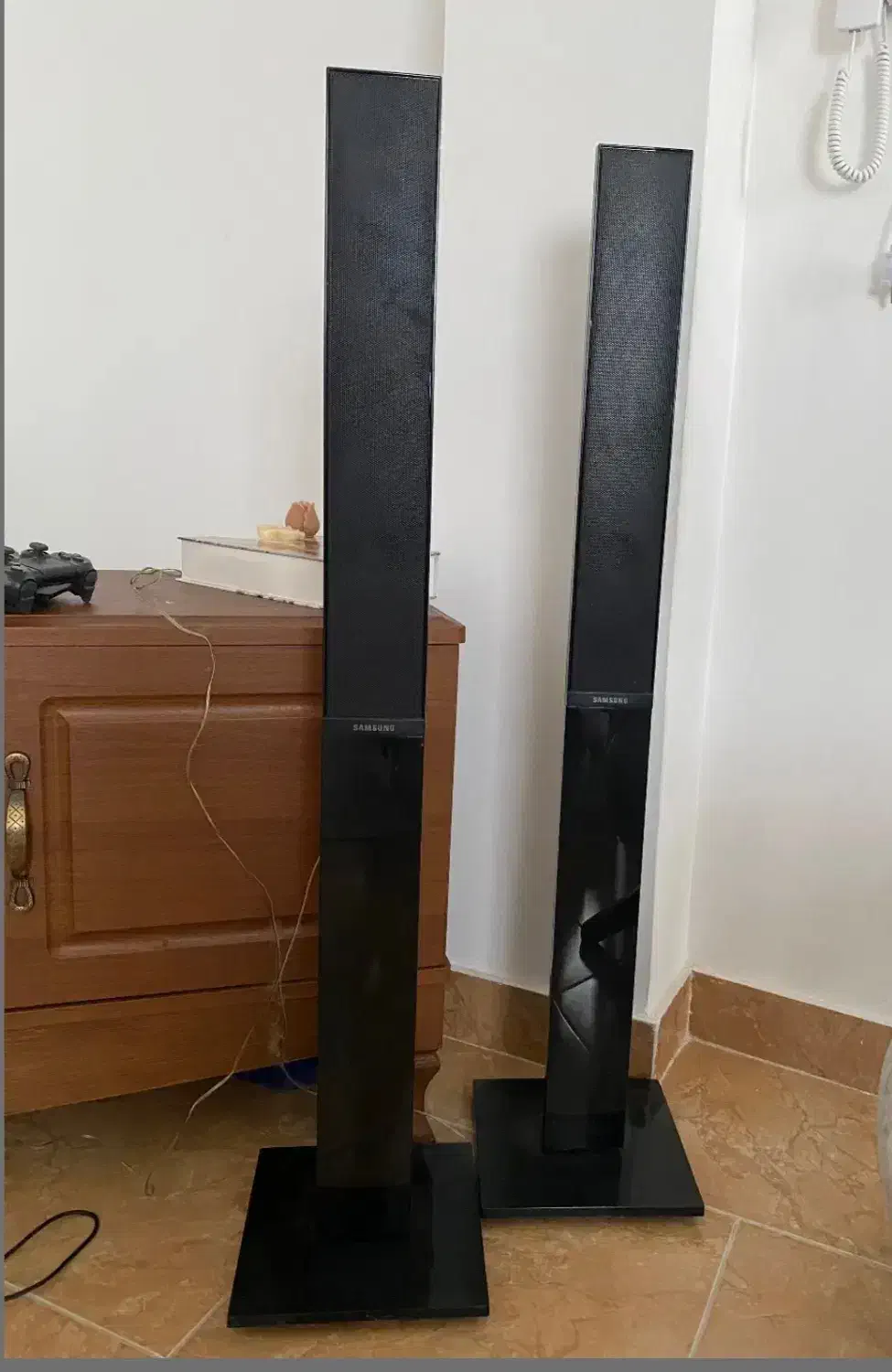 تلویزیون|تلویزیون و پروژکتور|رشت, گلسار|دیوار