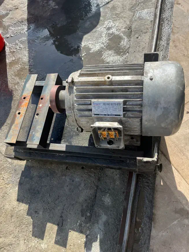 الکتروموتور استریم ۷.۵ اسب ۳فاز|ماشینآلات صنعتی|تهران, بوستان سرخه حصار|دیوار