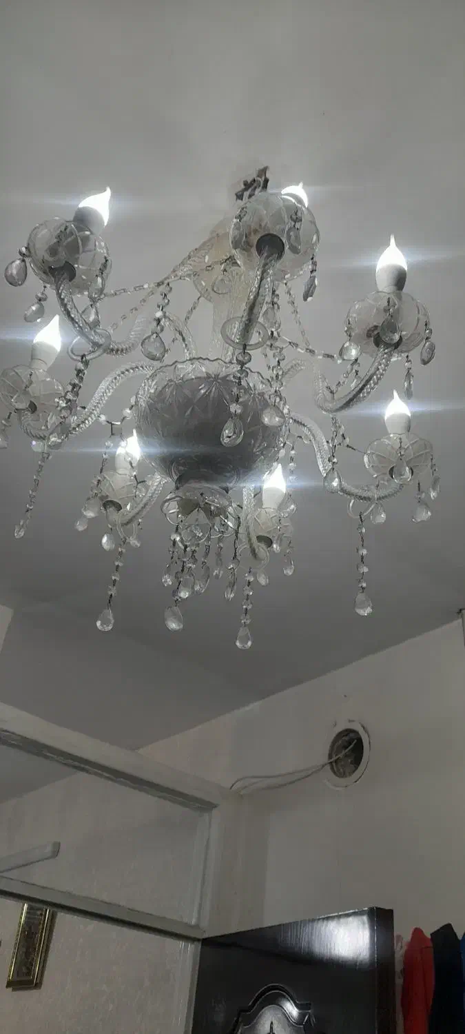 لوستر شیشه ای|لوستر و چراغ آویز|اصفهان, پوریای ولی|دیوار