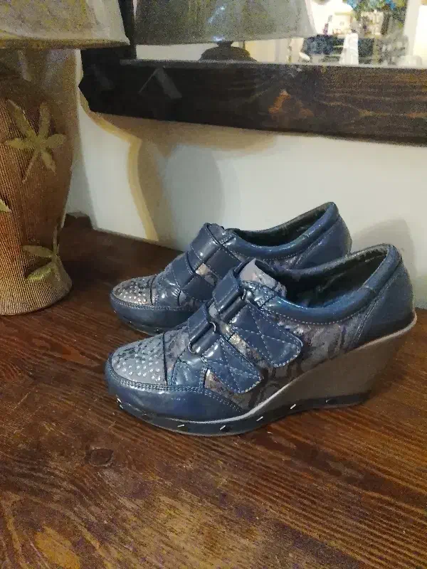 کفش زنانه|کیف، کفش، کمربند|تهران, پاسداران|دیوار