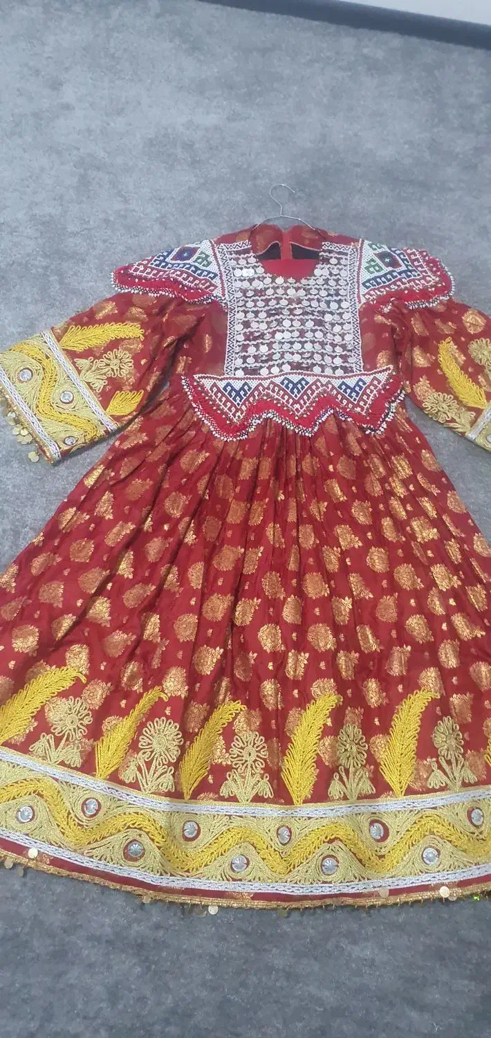 لباس محلی|لباس|مشهد, رضاییه|دیوار