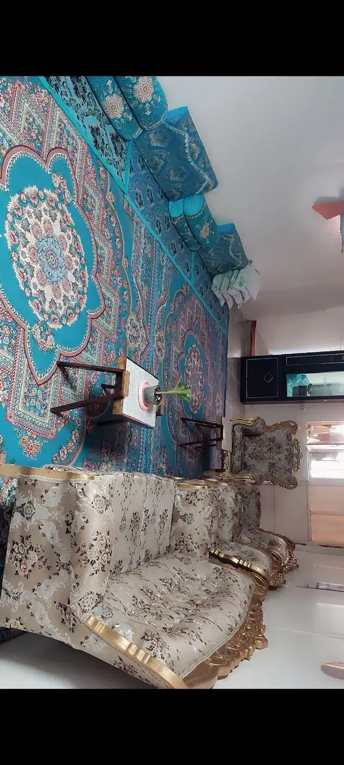 مبل سلطنتی|مبلمان خانگی و میز عسلی|بم, |دیوار