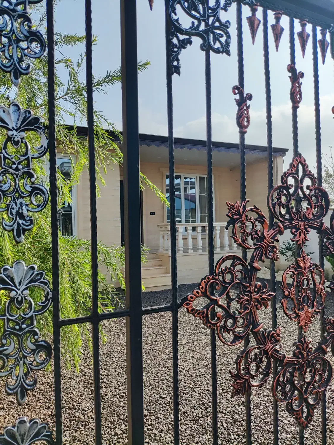 ویلا با زمین ۱۸۰ متری بدون ریالی هزینه/آماده سکونت|فروش خانه و ویلا|چاف و چمخاله, |دیوار