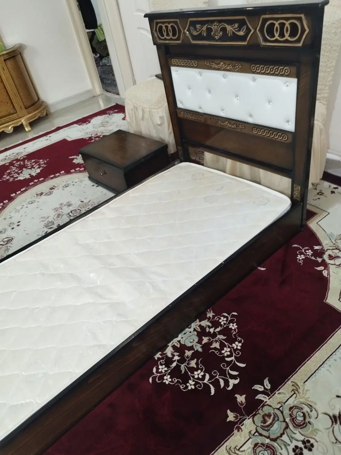 تخت خواب|تخت و سرویس خواب|ابهر, |دیوار