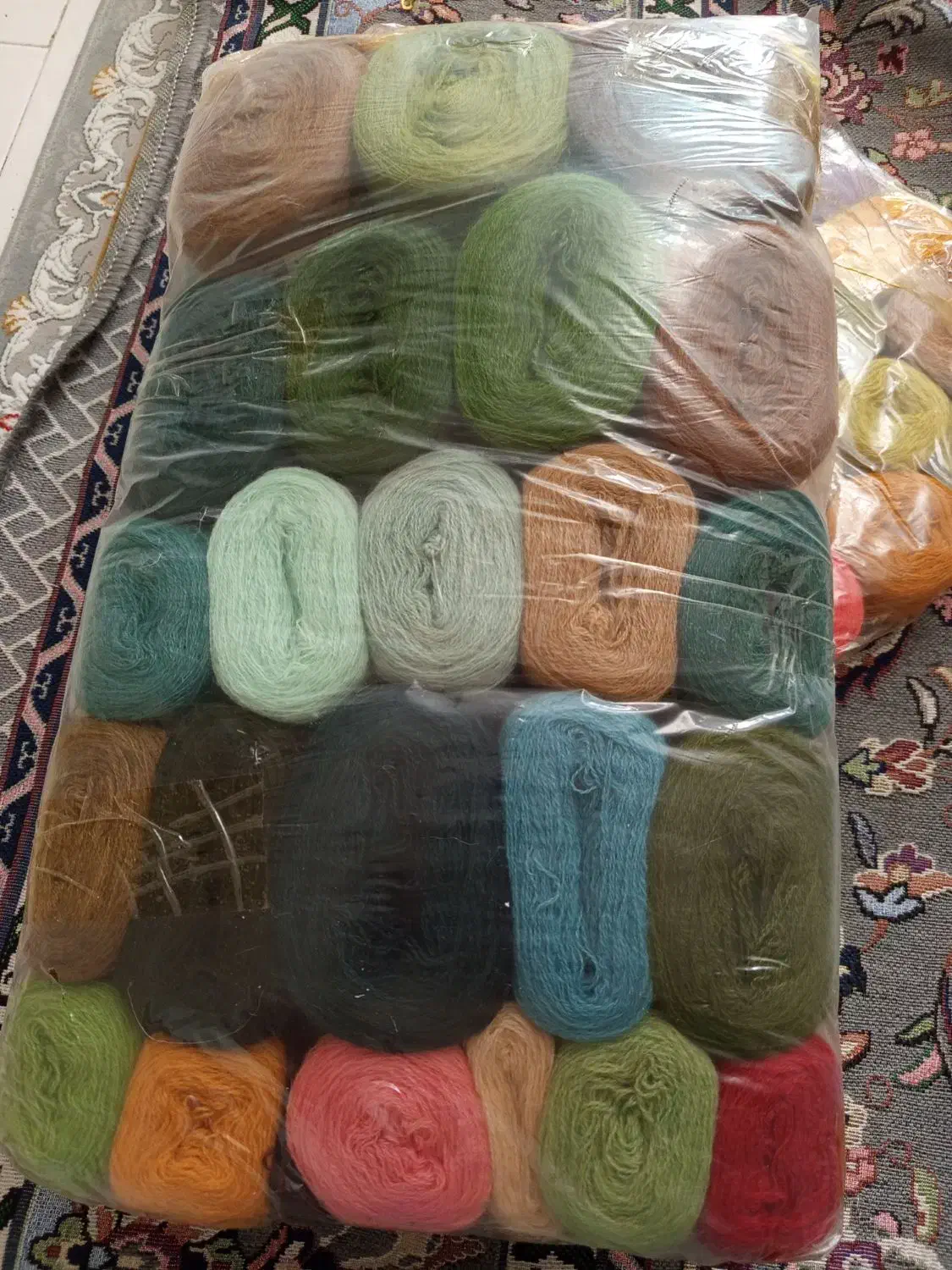 نخ و نقشه دختران ماهیگیر|تابلو فرش|پردیس, فاز ۱۱|دیوار