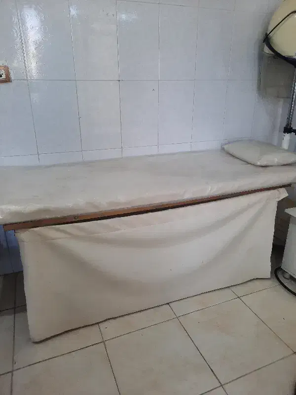 تخت اپیلاسیون صندلی سشوار|آرایشگاه و سالن‌های زیبایی|ایلام, |دیوار