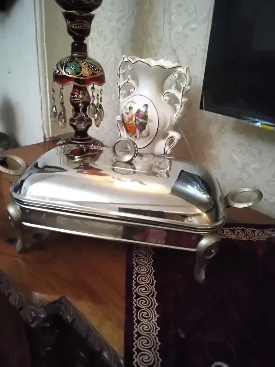 رومیزی قدیمی سوفله خوری|کلکسیون اشیاء عتیقه|قم, پردیسان|دیوار