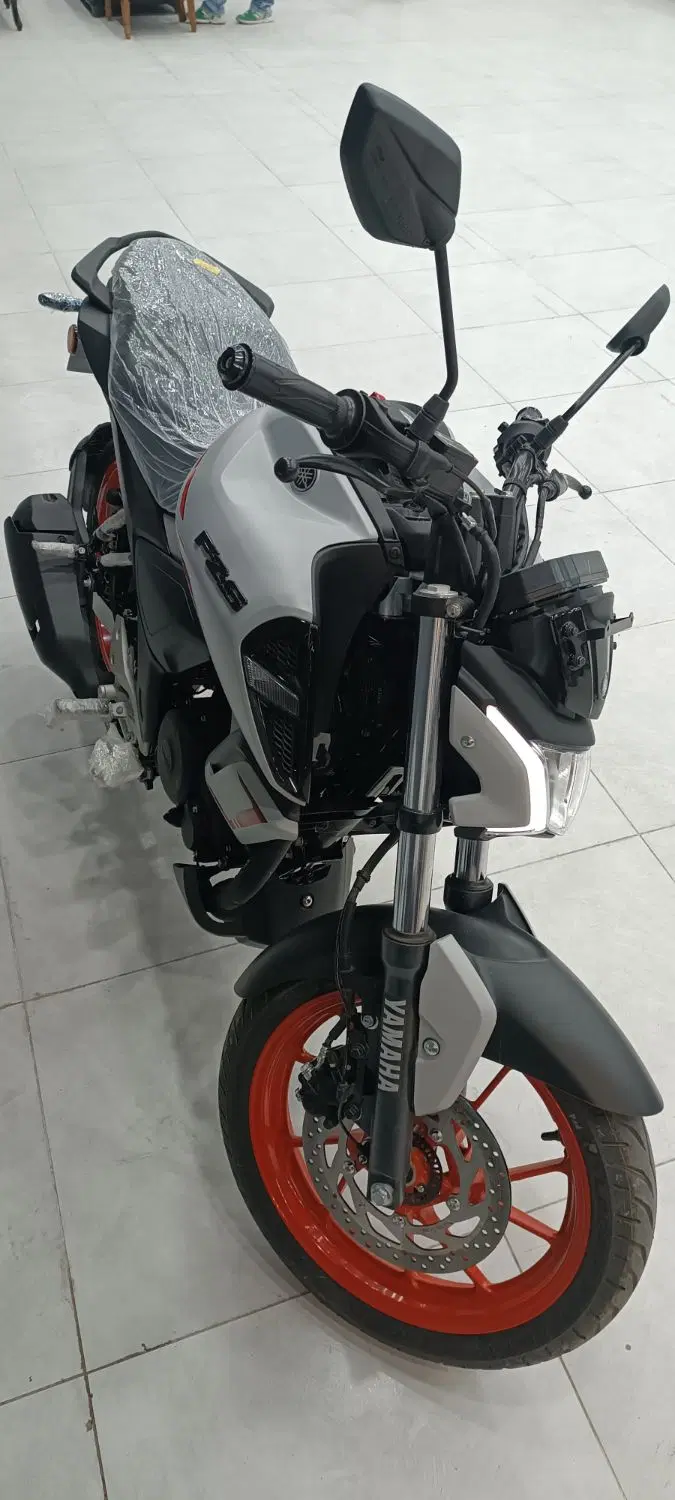 fz150|موتورسیکلت|قشم, |دیوار