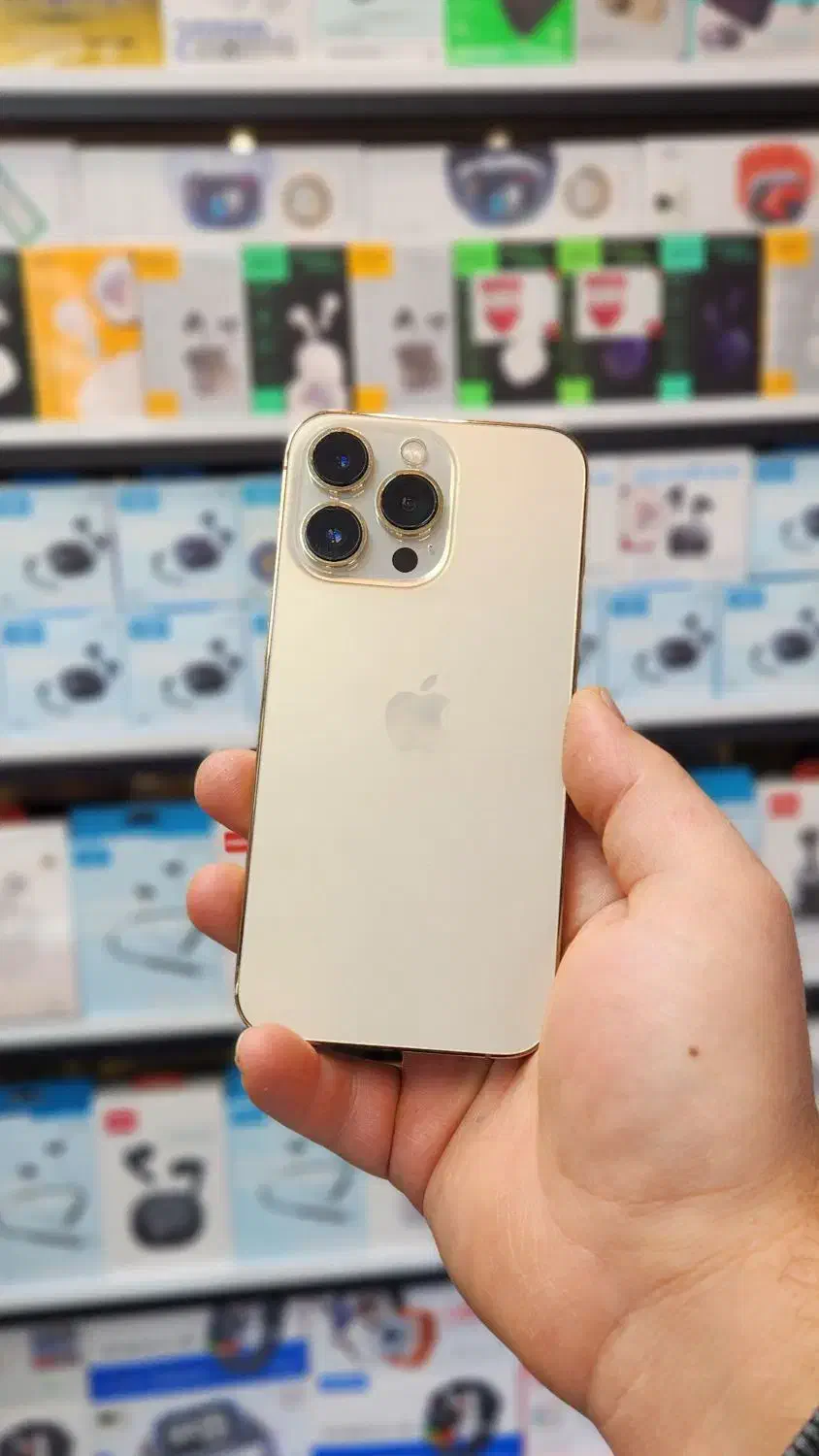 گوشی اپل Iphone 13 Pro با حافظه ۲۵۶ پلمپ باتری ۷۵|موبایل|زنجان, |دیوار