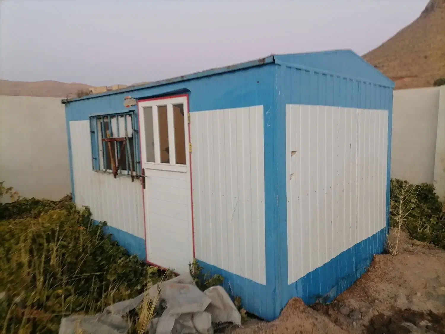 فروش کانکس 2/5 در 4|مصالح و تجهیزات ساختمان|شیراز, قلات|دیوار