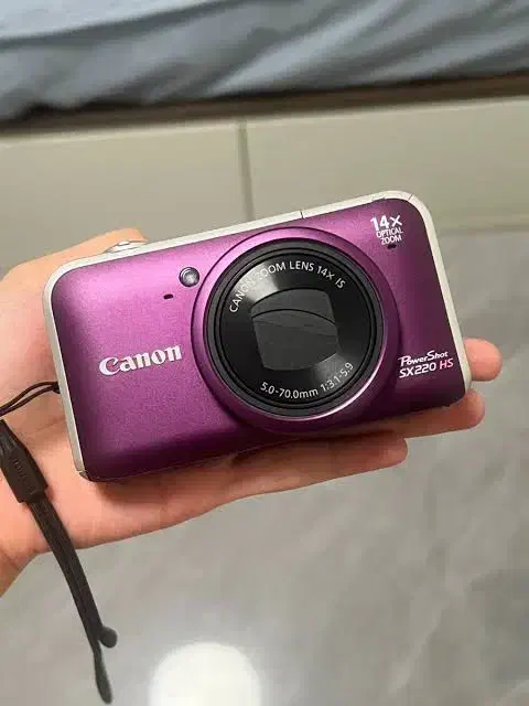 دوربین CANON SX220HS با زوم14 محصولات مشابه|دوربین عکاسی و فیلم‌برداری|نیشابور, گنبد سبز|دیوار