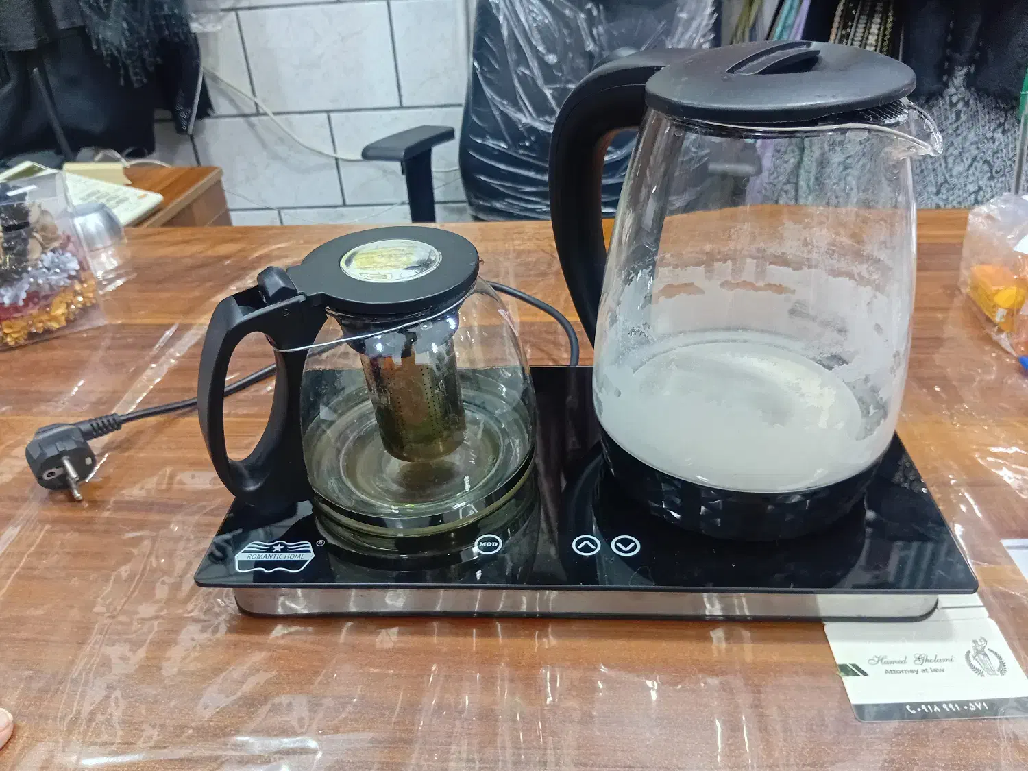 دستگاه چای ساز|سماور، چای‌ساز، قهوه‌ساز|صحنه, |دیوار