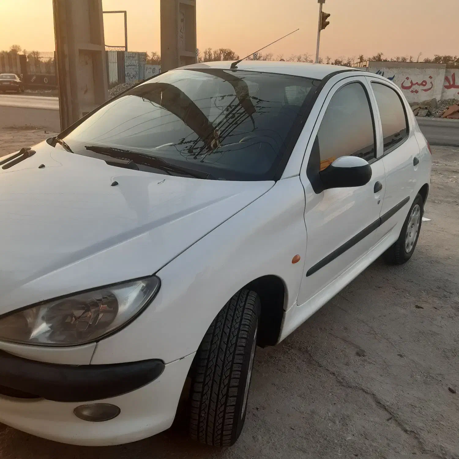 ۲۰۶ مدل ۹۴ بدون رنگ پلمپ|خودرو سواری و وانت|هشتگرد, کوی یاران|دیوار