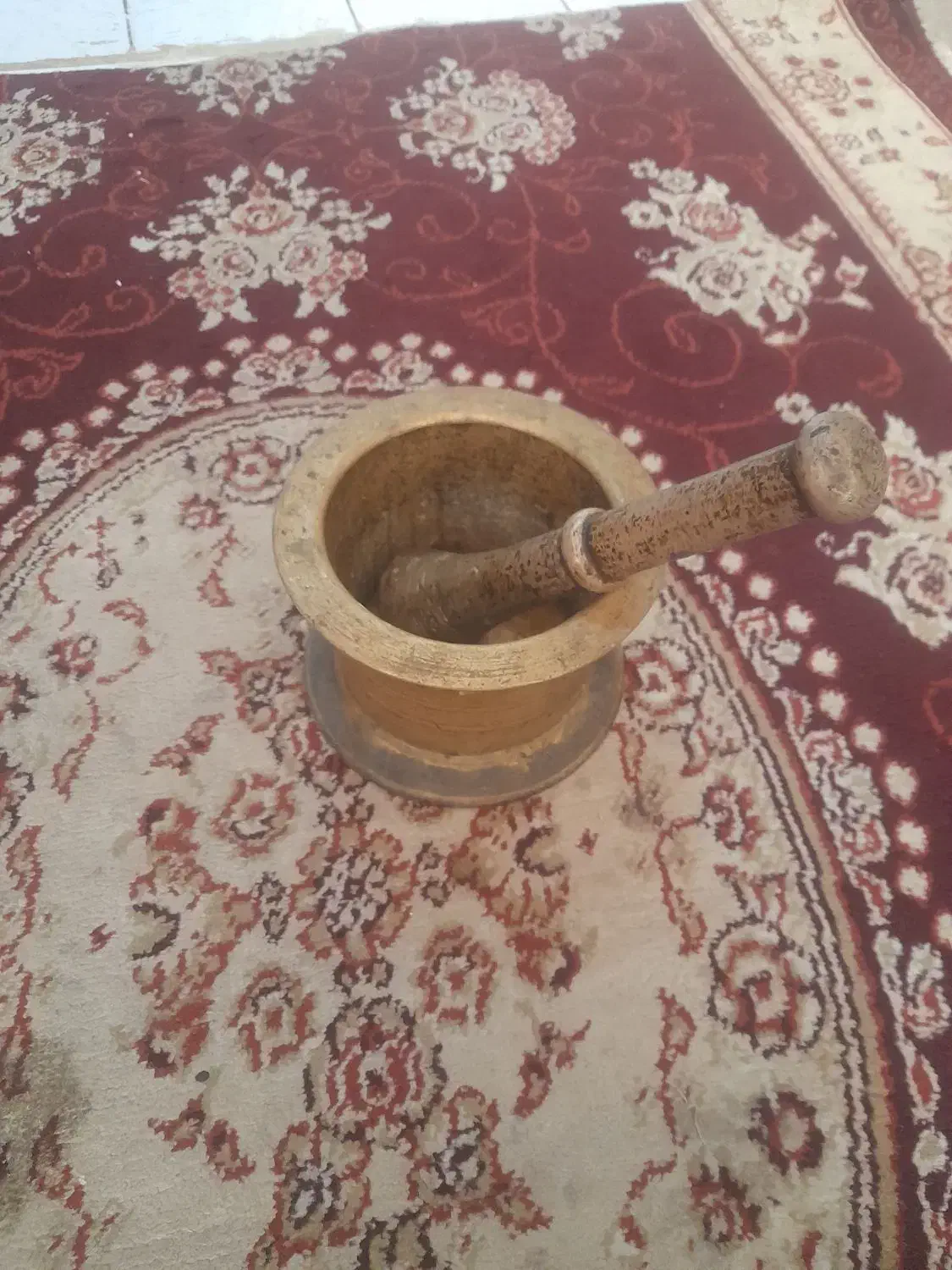 فوری|ظروف پخت‌وپز|ری, جوانمرد قصاب|دیوار