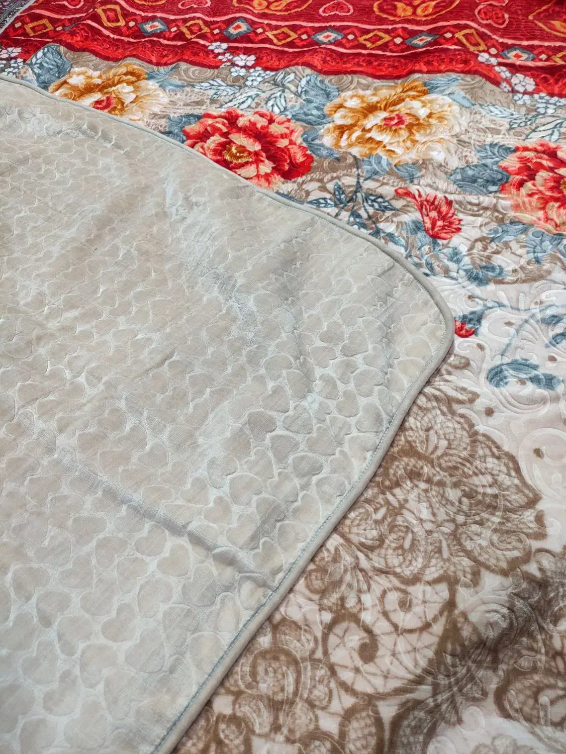 پتو و فرشینه|فرش|یزد, |دیوار