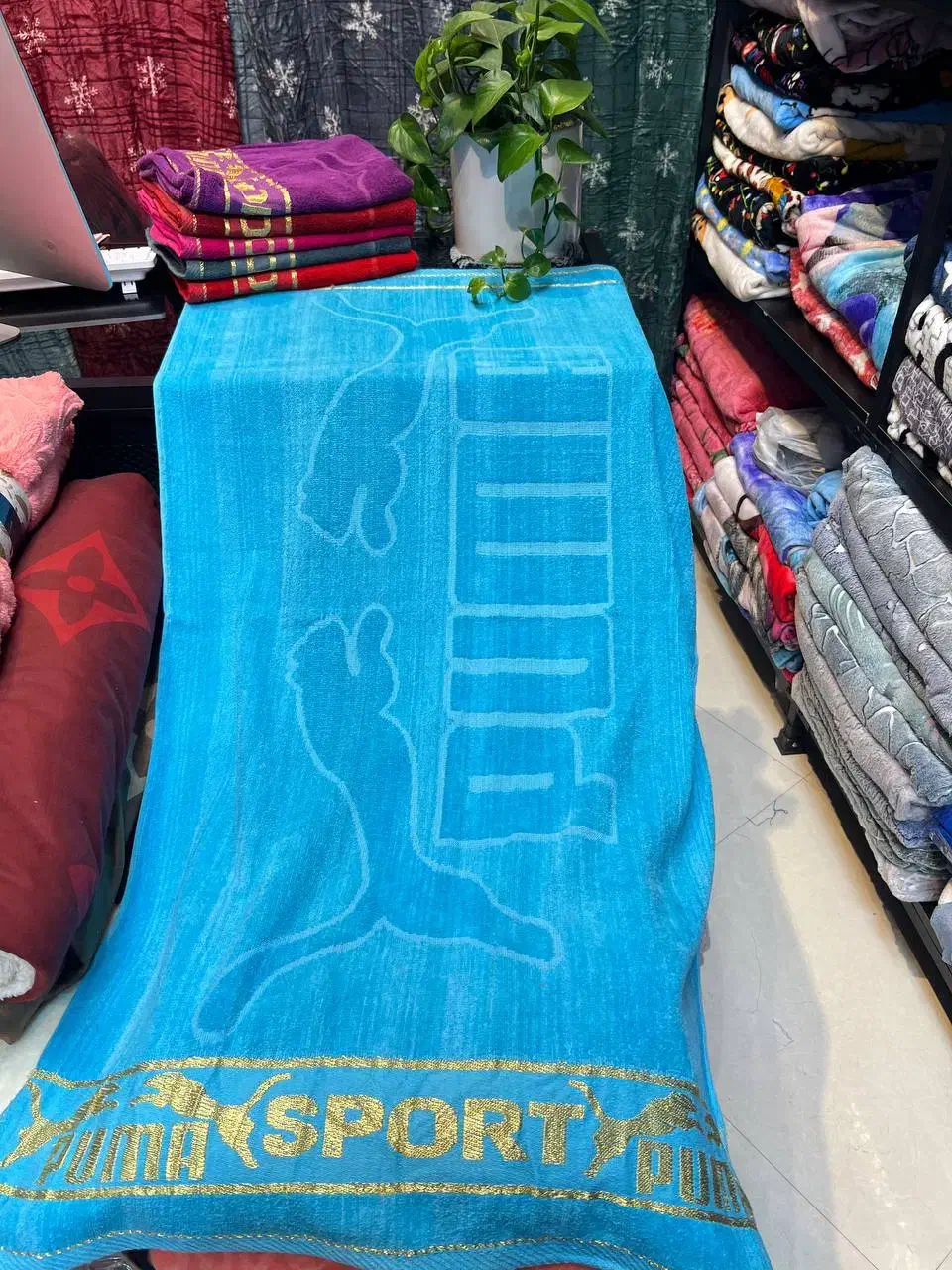 حوله باشگاه پوما|سفره، حوله، دستمال آشپزخانه|مشهد, عیدگاه|دیوار