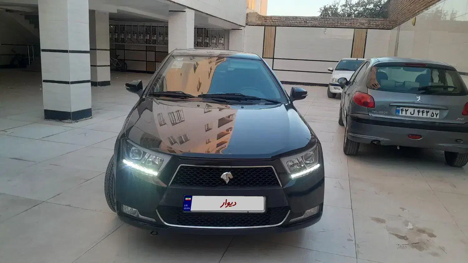 دنا پلاس توربو ۶ دنده بیرنگ|خودرو سواری و وانت|ساوه, |دیوار