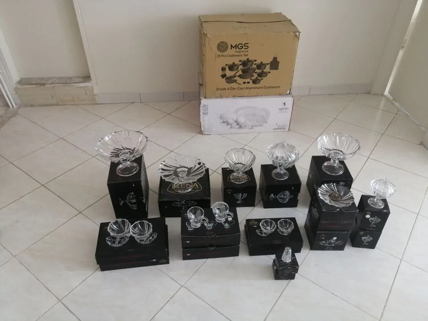 فروش لوازم آشپز خانه کاملا نو (مناسب جهیزیه)|ظروف سرو و پذیرایی|تهران, صادقیه|دیوار