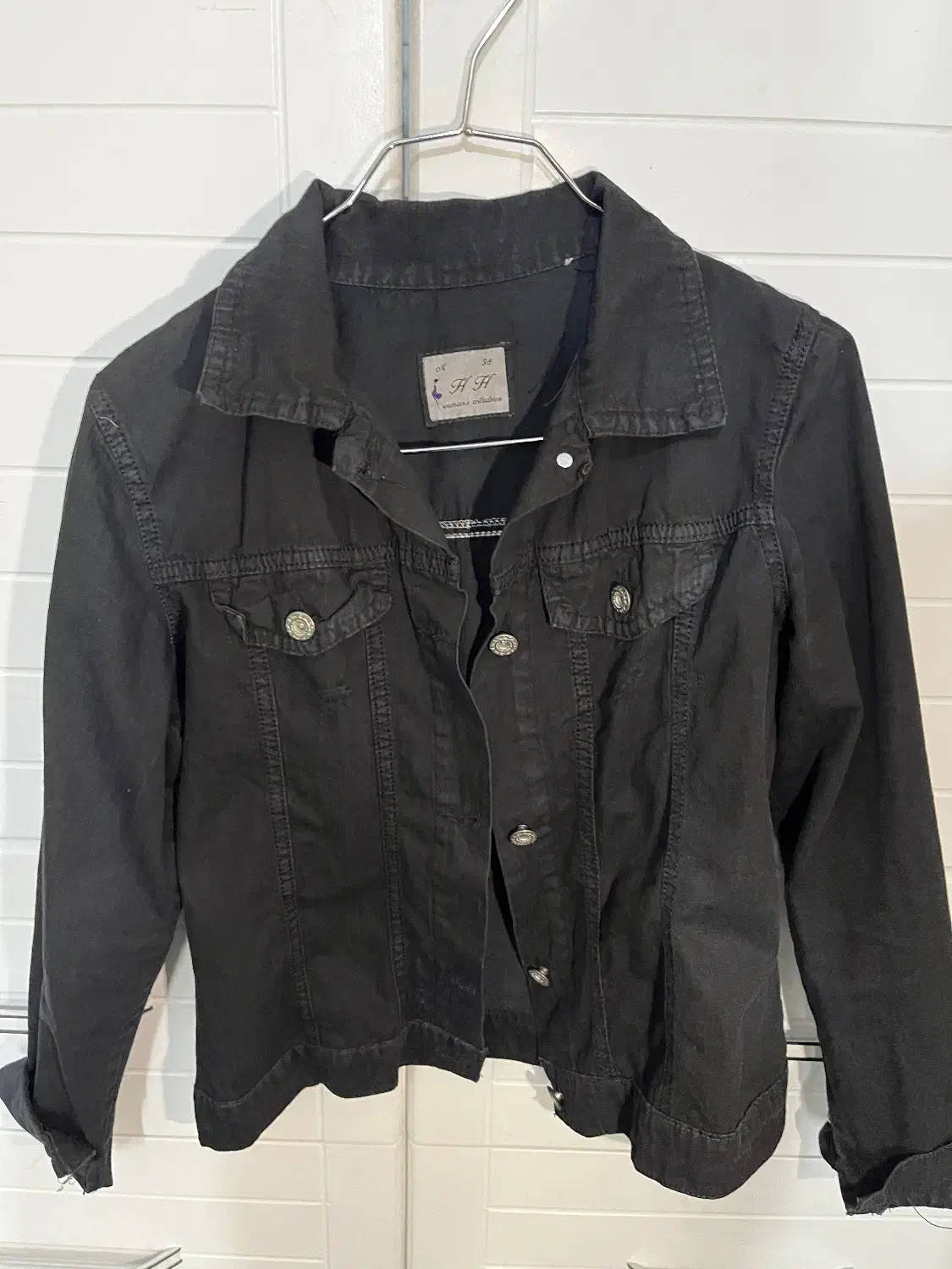 کت جین|لباس|یزد, |دیوار