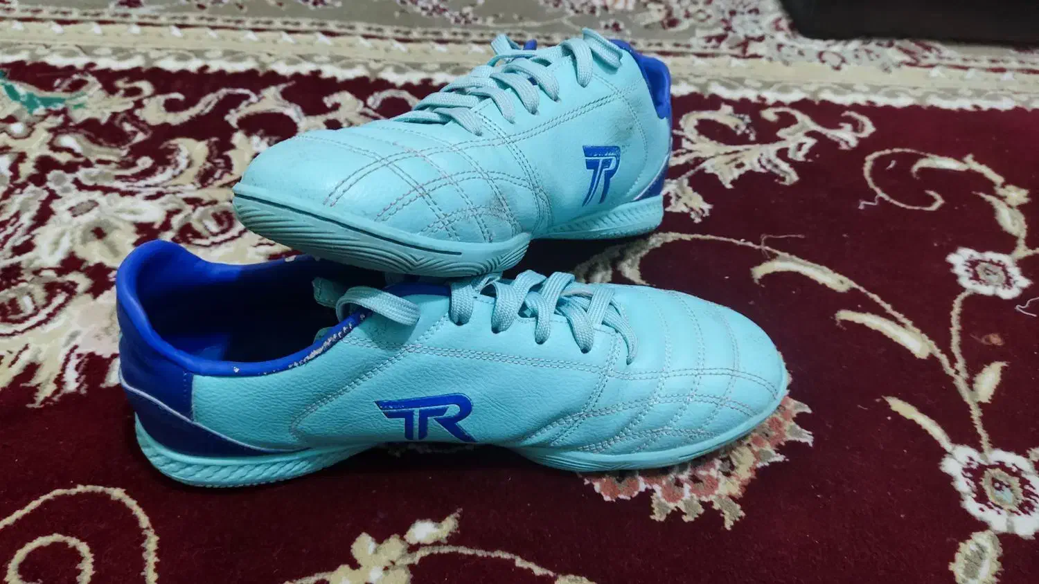 کتونی فوتسال تورف اصل|کیف، کفش، کمربند|ساوه, |دیوار