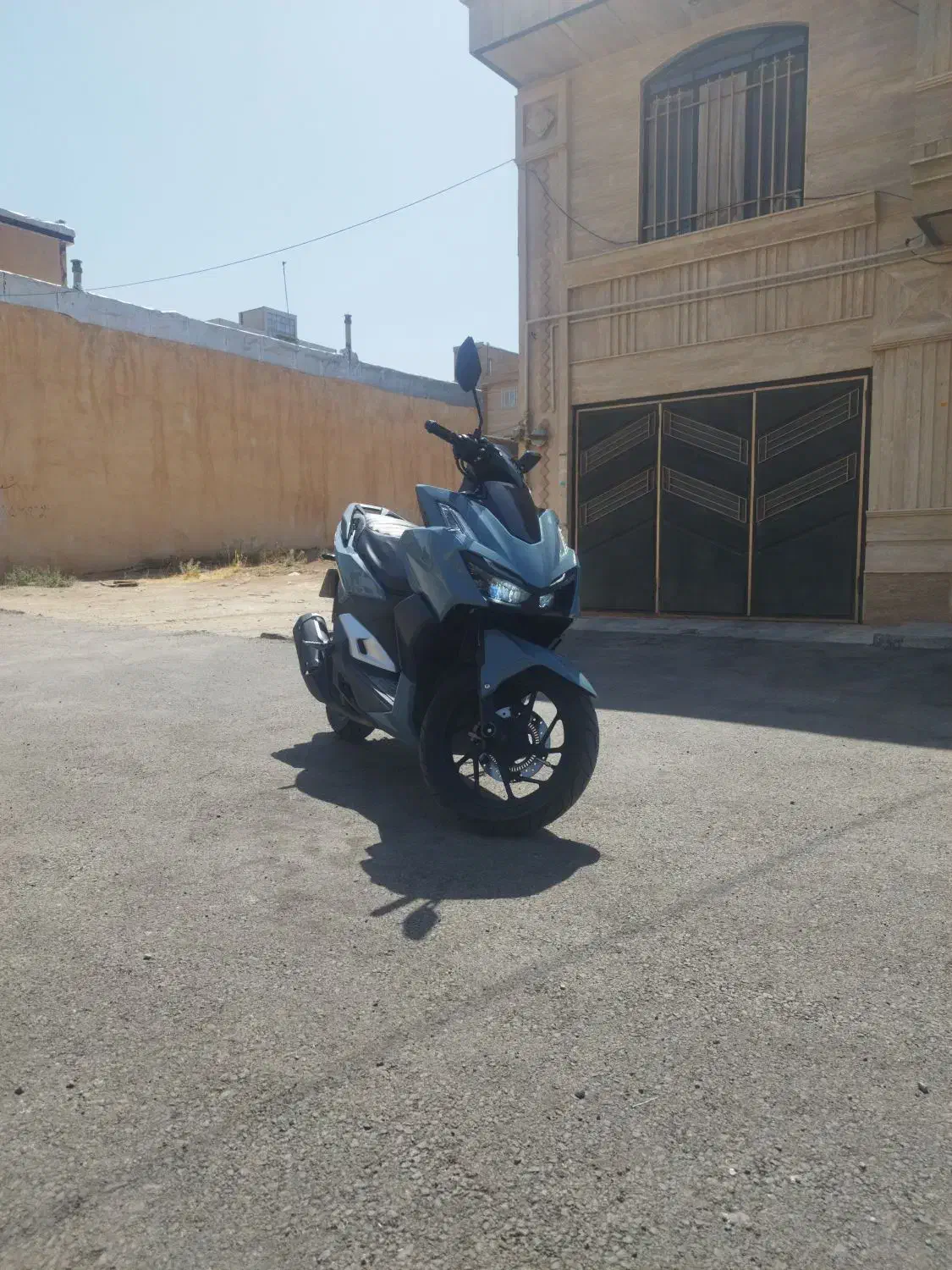 کلیک واریو|موتورسیکلت|بروجرد, |دیوار