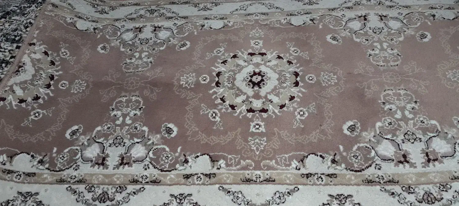 4 تا فرش کناره دوتا 4 متری یه 3 متری یه 2/5نیم متر|فرش|تهران, بیسیم|دیوار