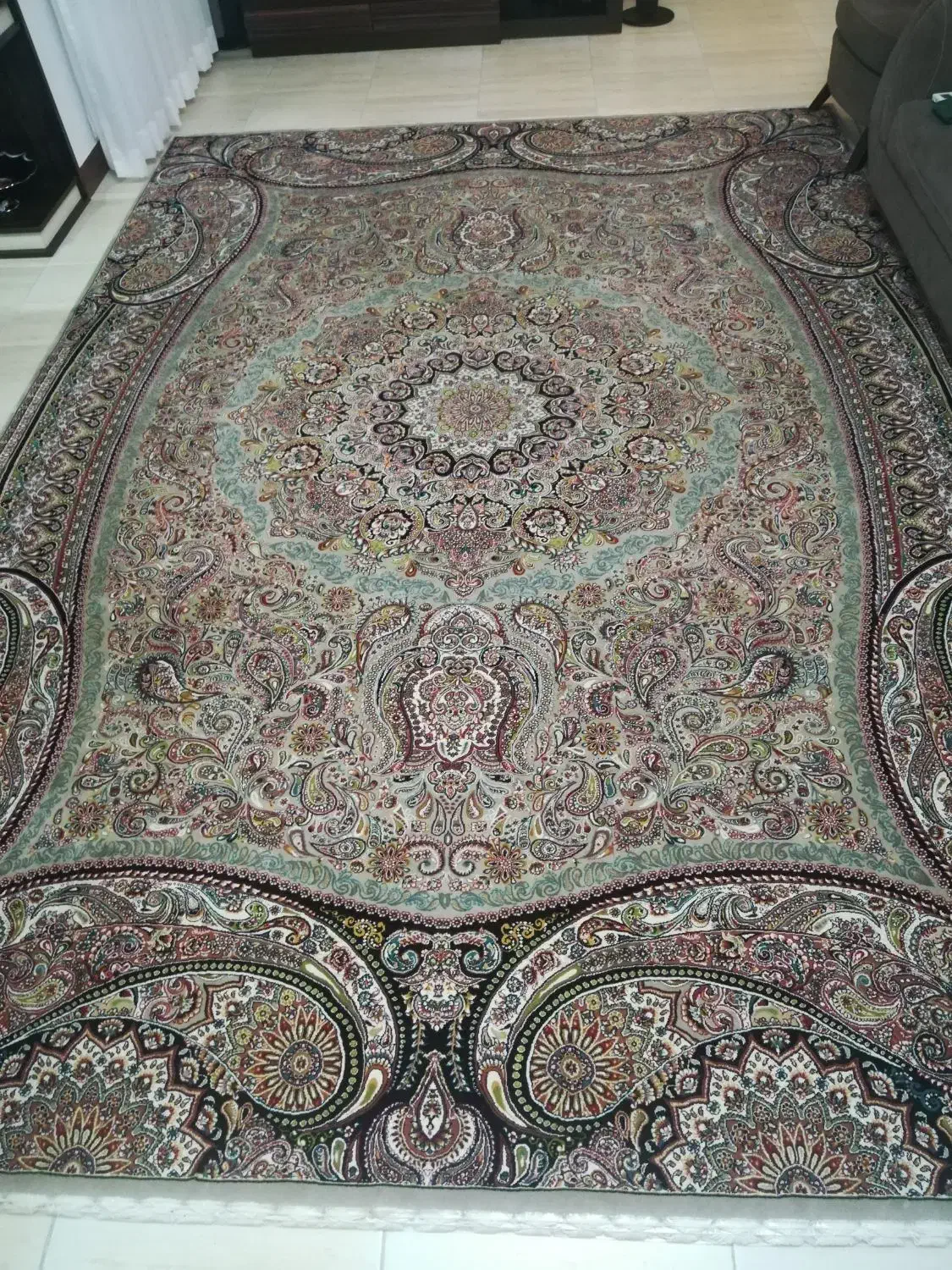 یک تخته فرش 9متری و یک قالیچه 1در1.5|فرش|رشت, پل تالشان|دیوار