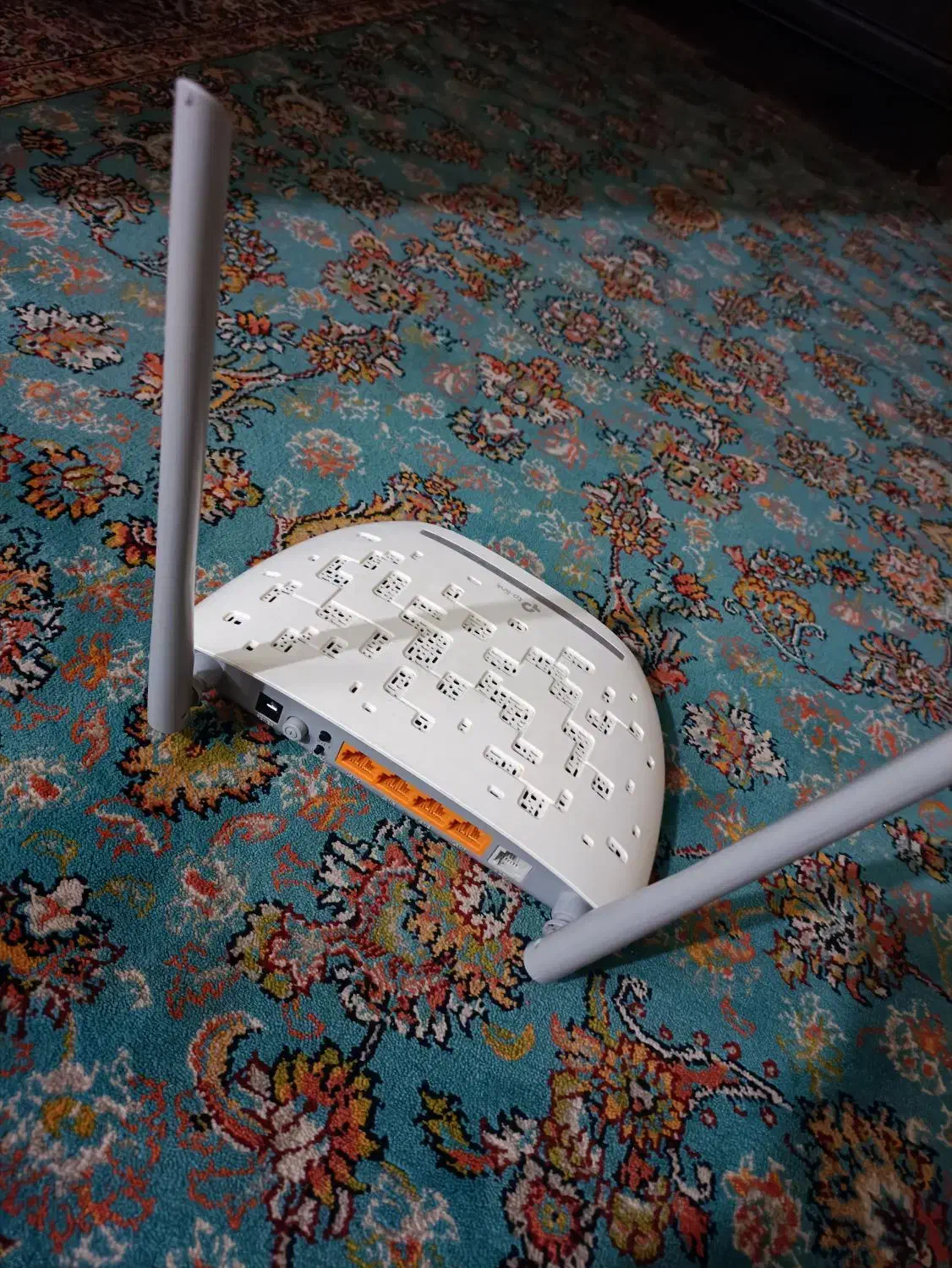 مودم وای فای تی پی لینک دو آنتن|مودم و تجهیزات شبکه|قم, پردیسان|دیوار