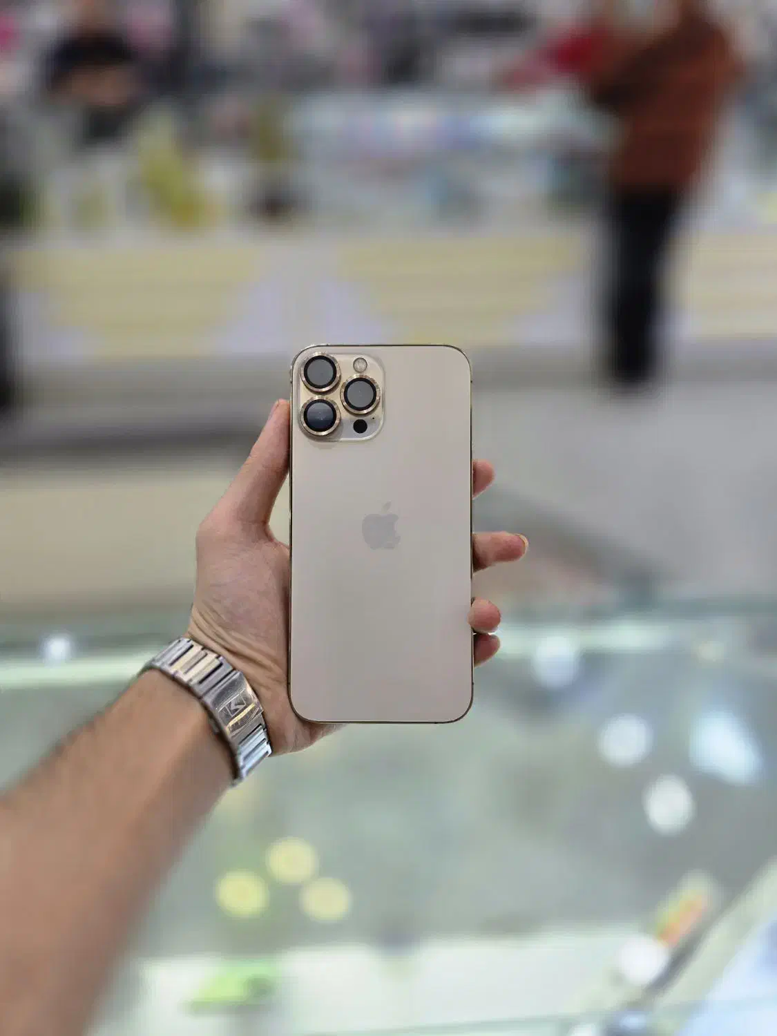 iphone 13|موبایل|قم, نیروگاه|دیوار