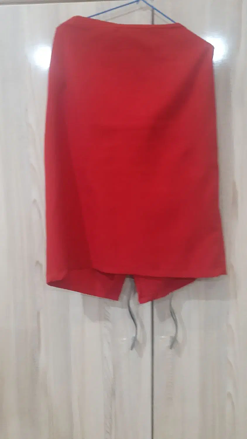 شومیز دامن قرمز|لباس|شهرکرد, |دیوار