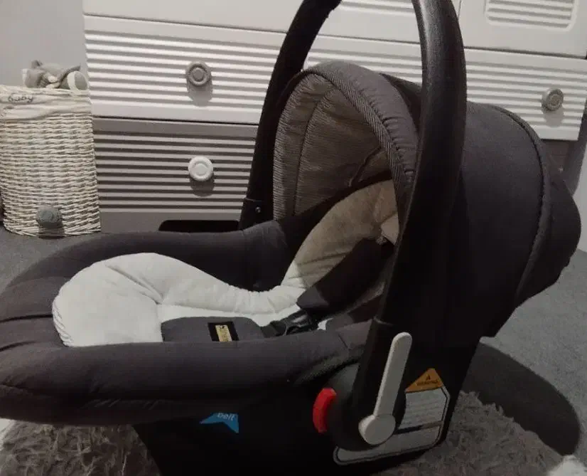 کریر و متر قد کودک نو|کالسکه و لوازم جانبی|کاشان, یحیی آباد|دیوار