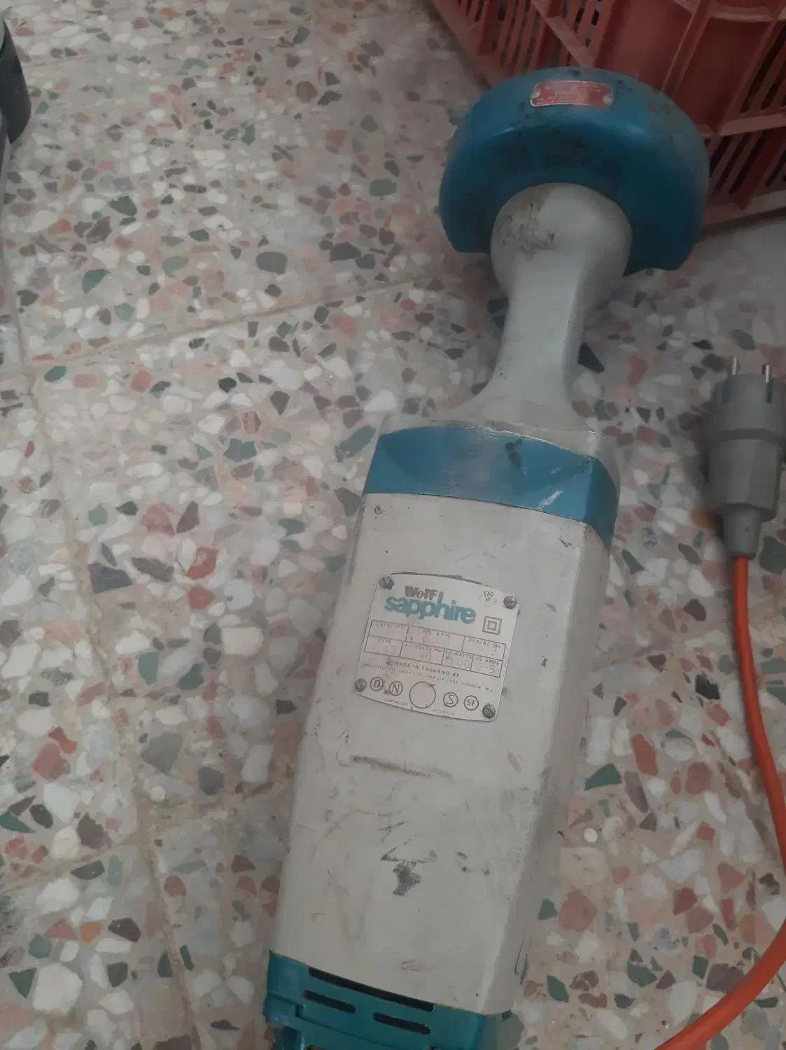 سنگ مستقیم|ابزارآلات|مبارکه, |دیوار