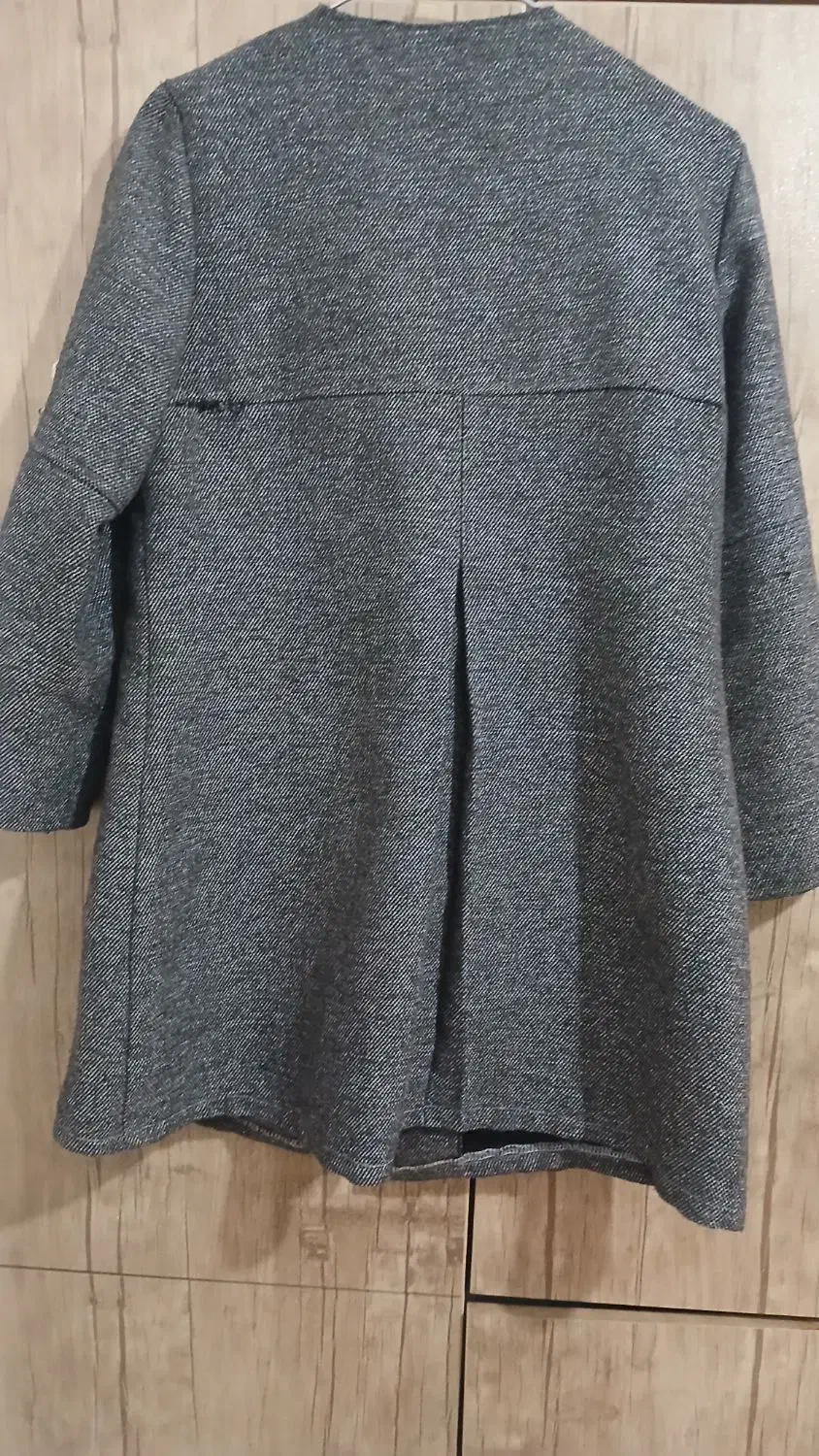 پالتو فوتر گلدوزی شده|لباس|رشت, شهرک شهید مفتح|دیوار