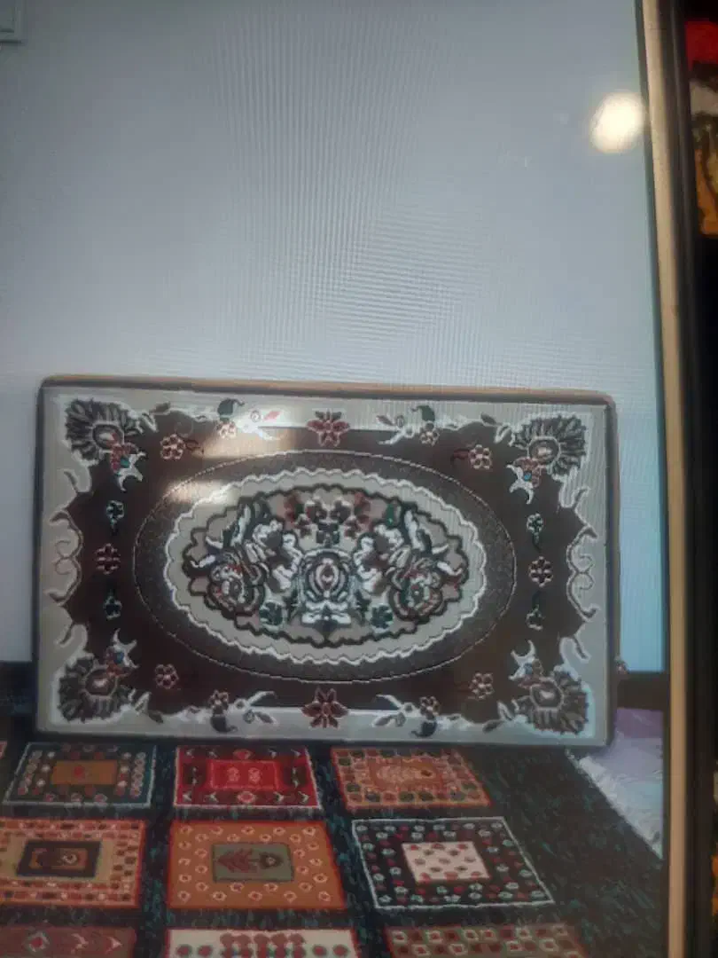 4عدد پشتی در حد نو|پشتی|ری, اقدسیه|دیوار