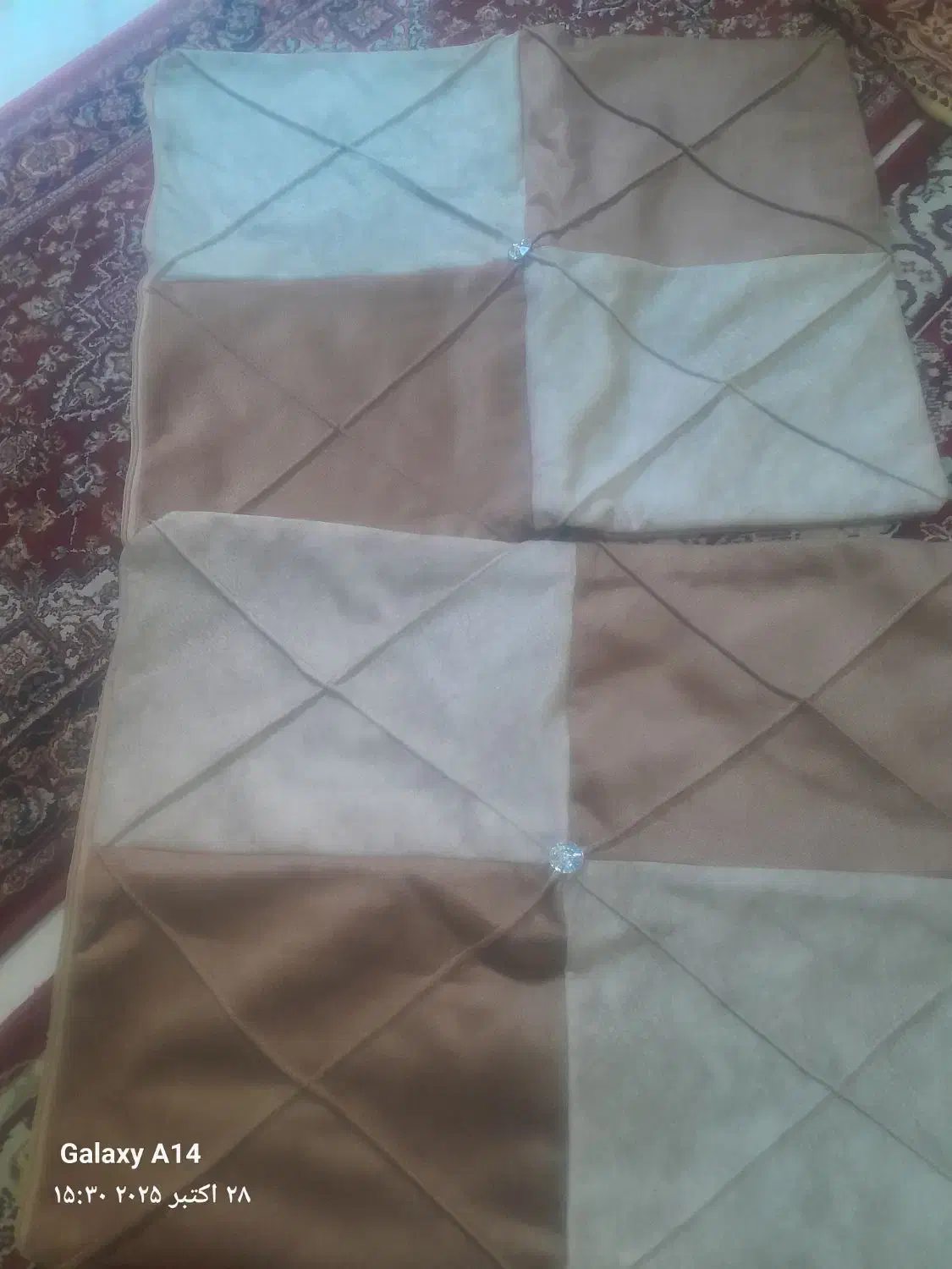 رو بالشتی|رختخواب، بالش، پتو|تبریز, |دیوار