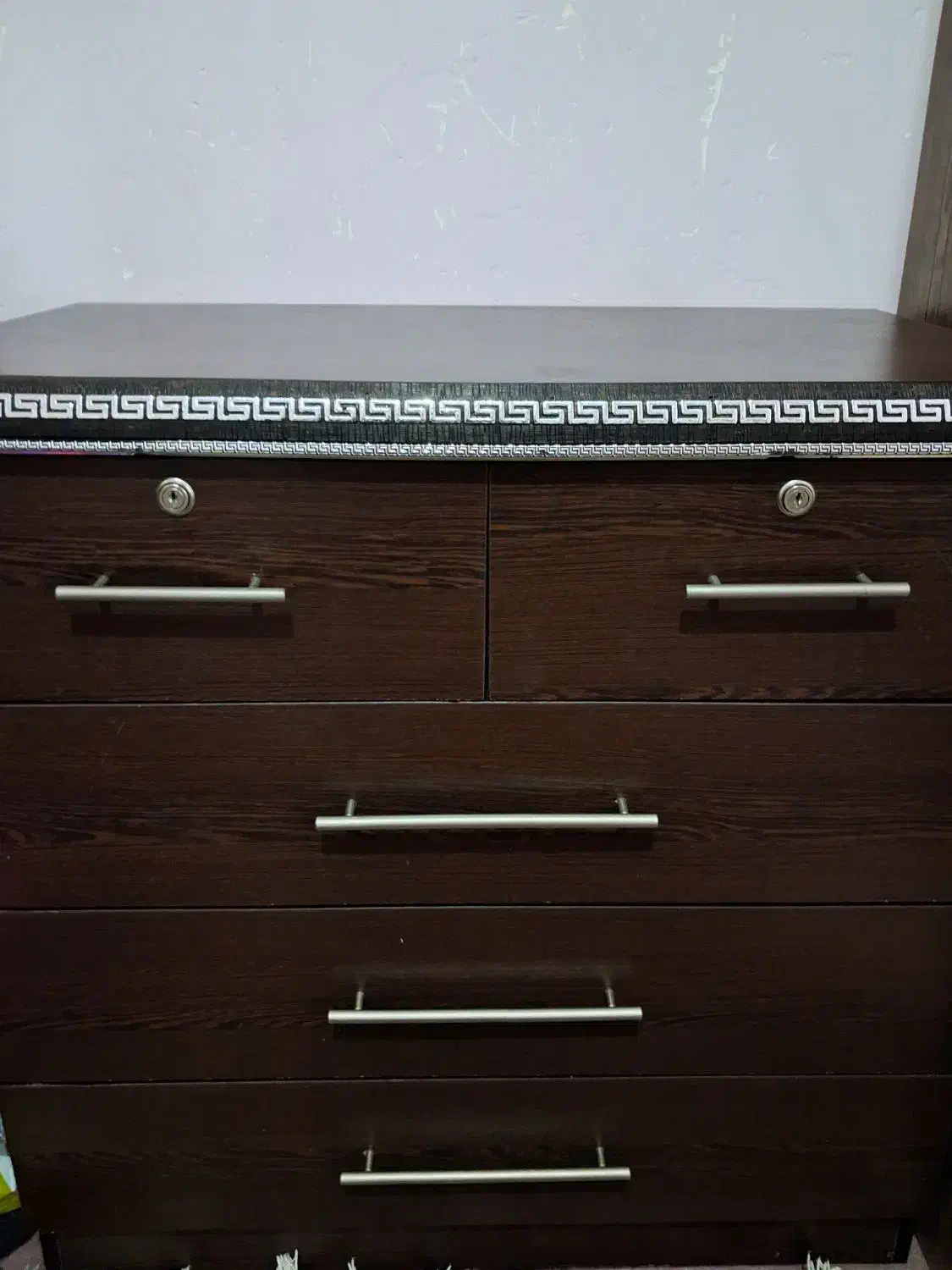 دراول|جاکفشی، کمد، دراور|شیراز, کوشک میدان|دیوار