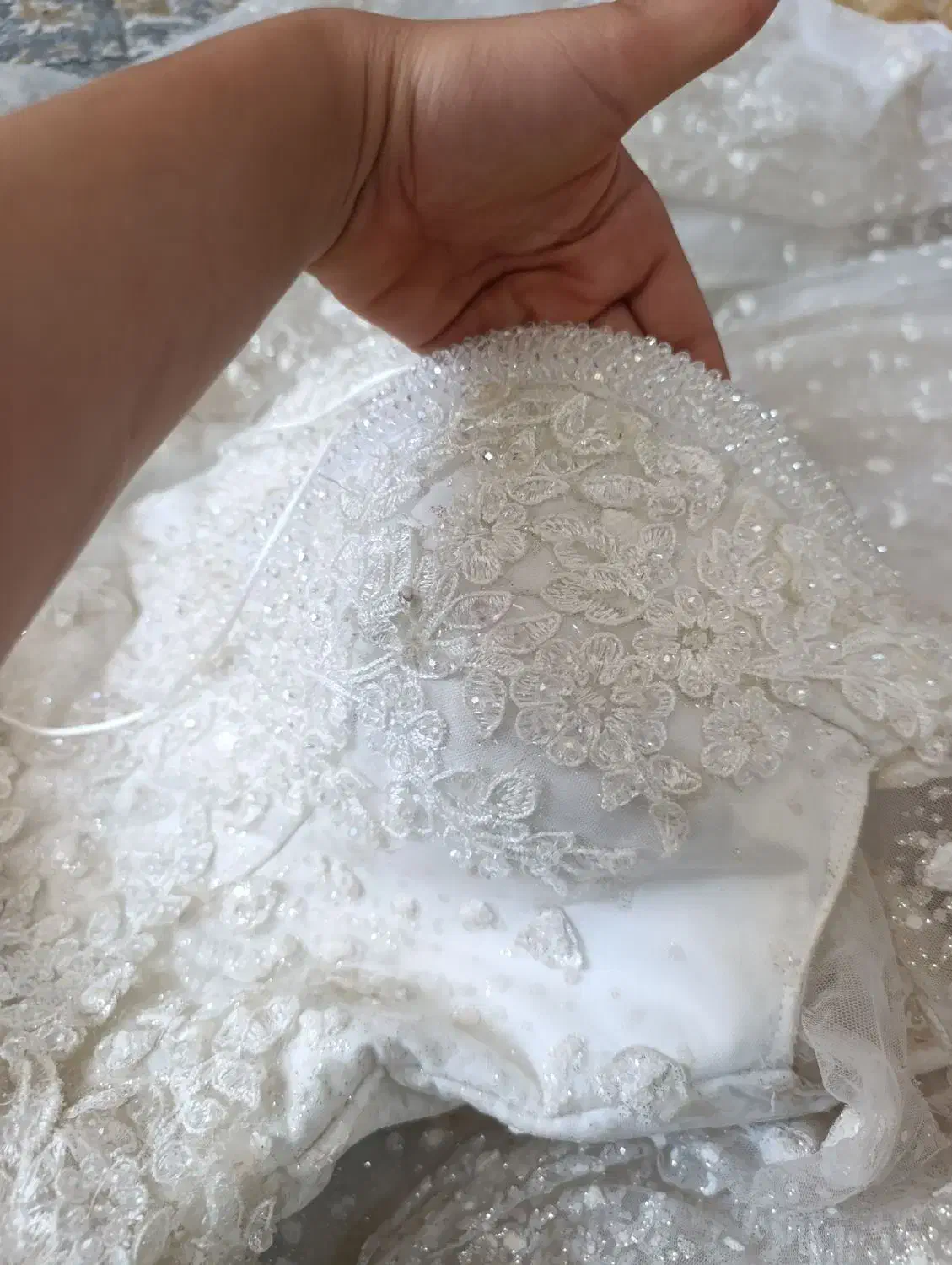 لباس عروس با تور سر و ژپون|لباس|شیراز, کرونی(خاتونک)|دیوار