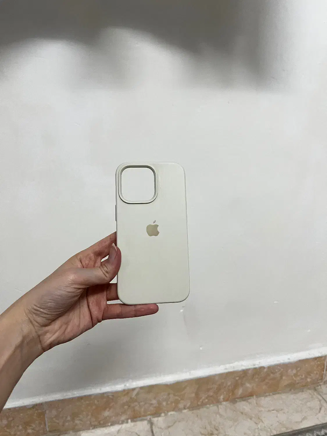 قاب گوشی ایفون ۱۳پرو|لوازم جانبی موبایل و تبلت|لشت نشا, |دیوار