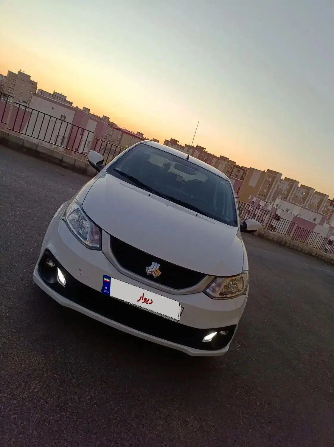 ساینا سفید مدل 1401 سفید|خودرو سواری و وانت|سهند, |دیوار