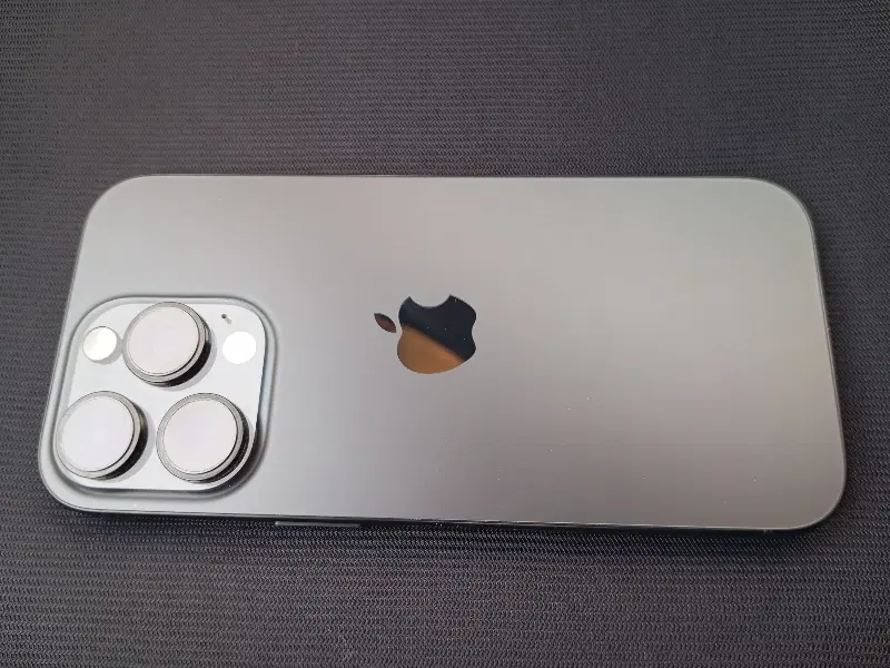 Iphone 16 pro|موبایل|مشهد, سرافرازان|دیوار