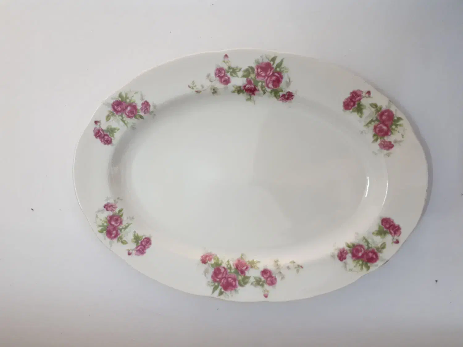 دیس گل سرخی|ظروف سرو و پذیرایی|قرچک, میرزائی جنوبی|دیوار