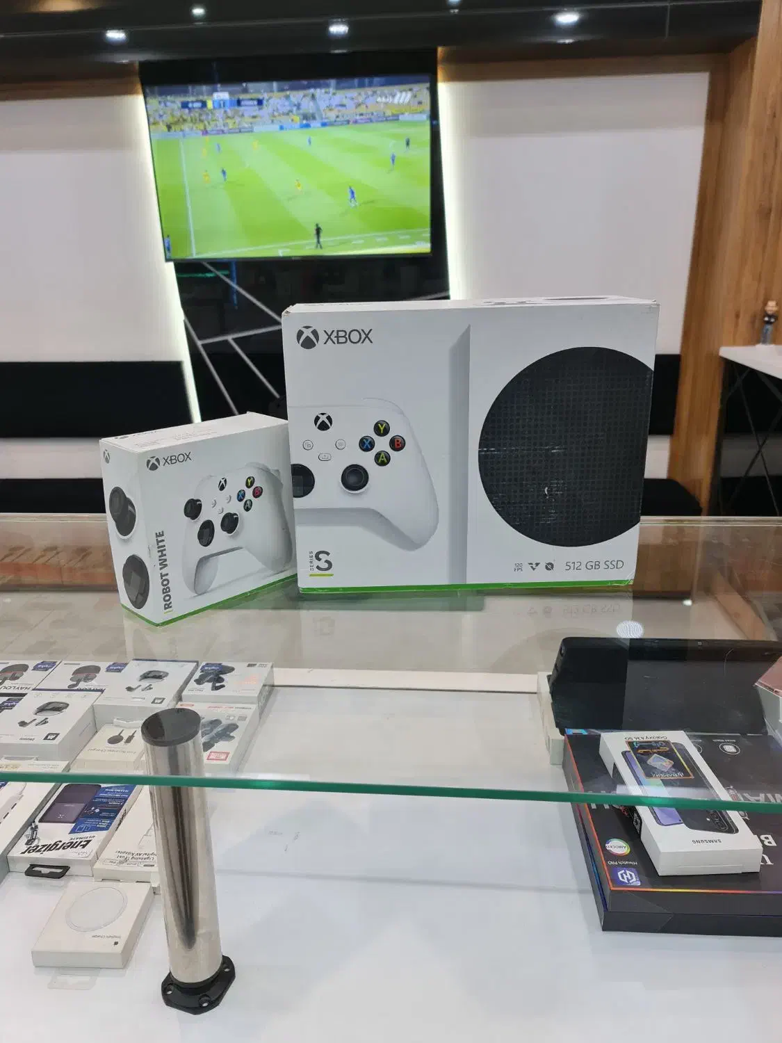 xbox  one s|کنسول، بازی ویدئویی و آنلاین|کرمان, |دیوار