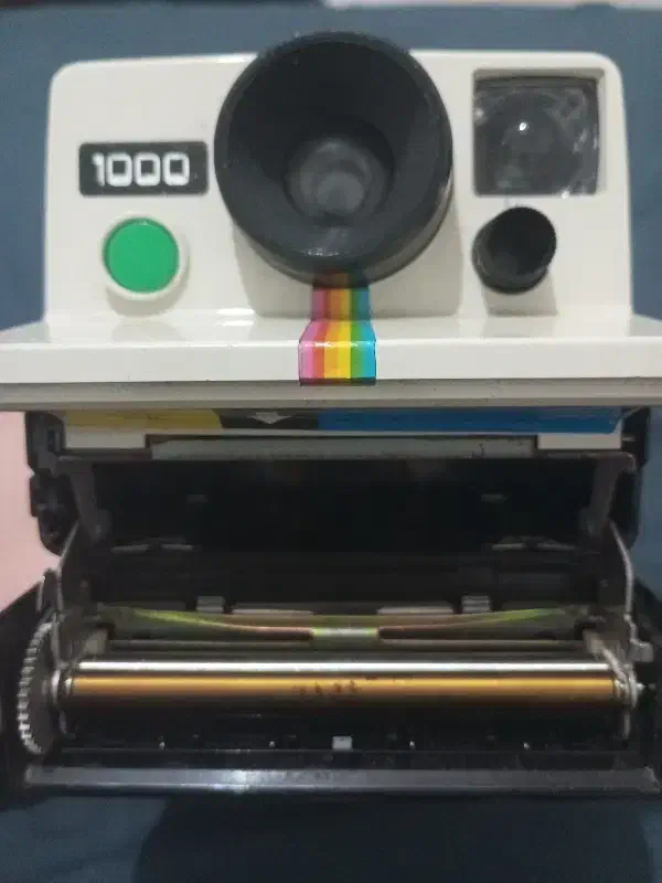 دوربین عکاسی دوربین پولاروید 1000 فاقد فلش قدیمی|دوربین عکاسی و فیلم‌برداری|تالش, هشتپر|دیوار