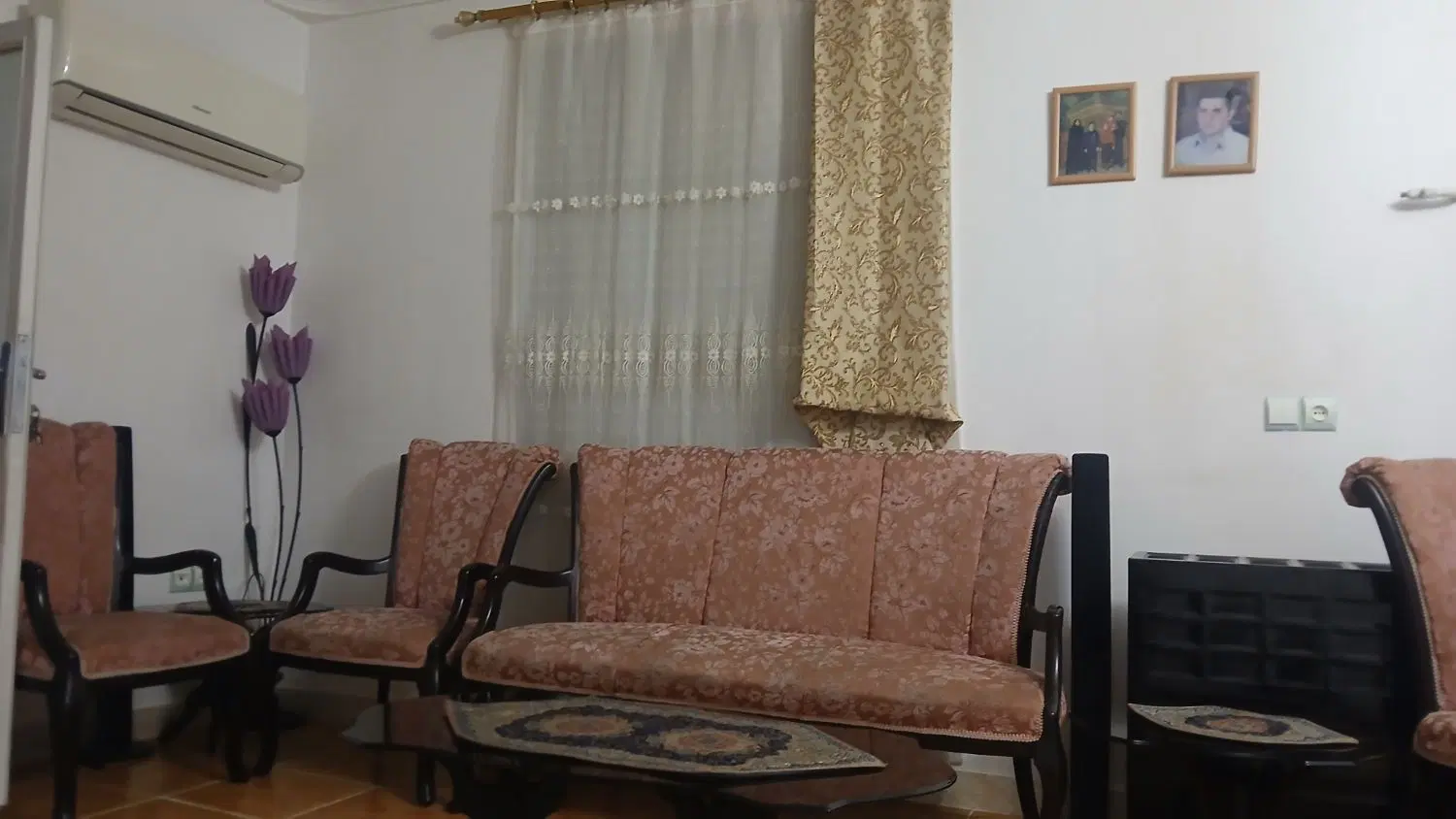 مبل ۷ نفره و نهار خوری ۸ نفره در فومن|مبلمان خانگی و میز عسلی|رشت, رشتیان|دیوار