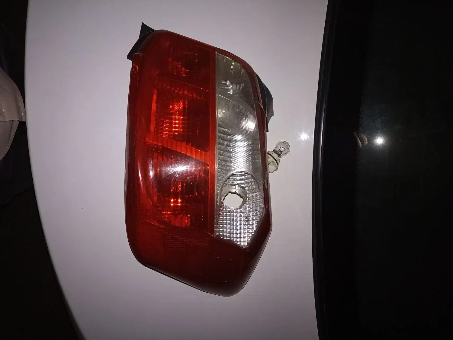 چراغ خطر راست ساینا اس|قطعات یدکی و لوازم جانبی|مشهد, انقلاب|دیوار