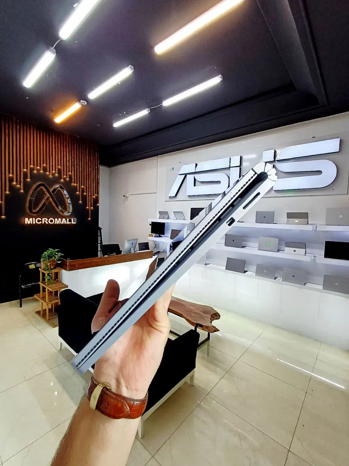 لپتاپ تبلت شو مایکروسافت سرفیس بوک Surface book|رایانه همراه|تهران, ونک|دیوار